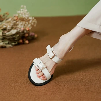 2022 Летние женские тапочки Сандалии на высоком каблуке из коровьей кожи для женщин Повседневная пряжка ремня Женская обувь Твердые женские скольжения Черные туфли